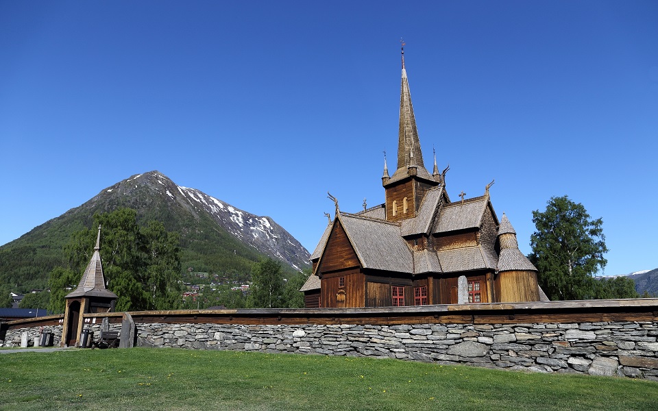 Stavkyrkan i Lom