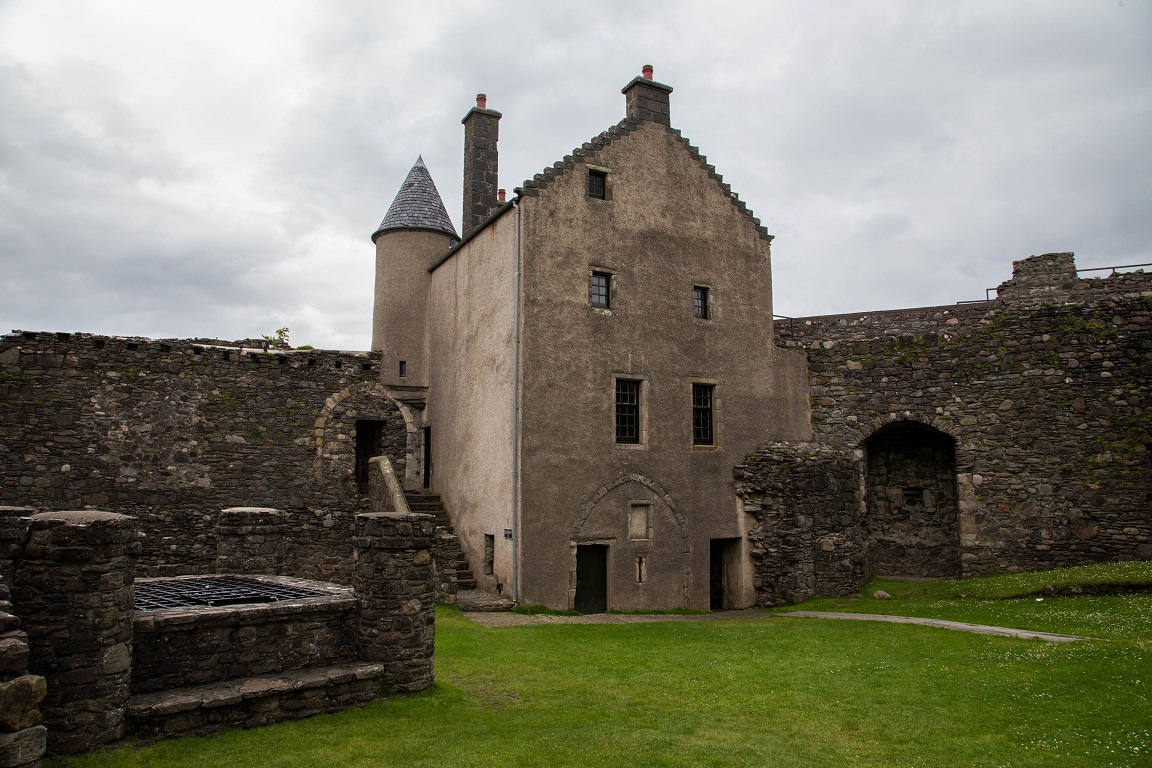 Borgården på Dunstaffnage Castle