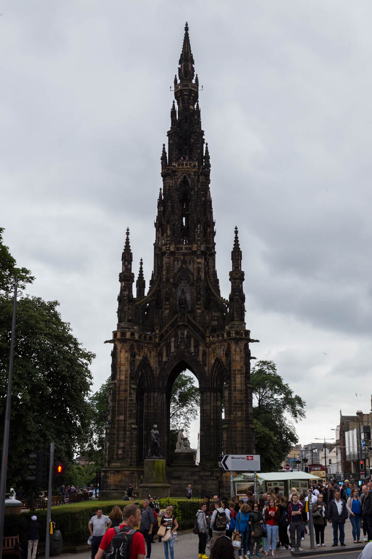 Scott Monument