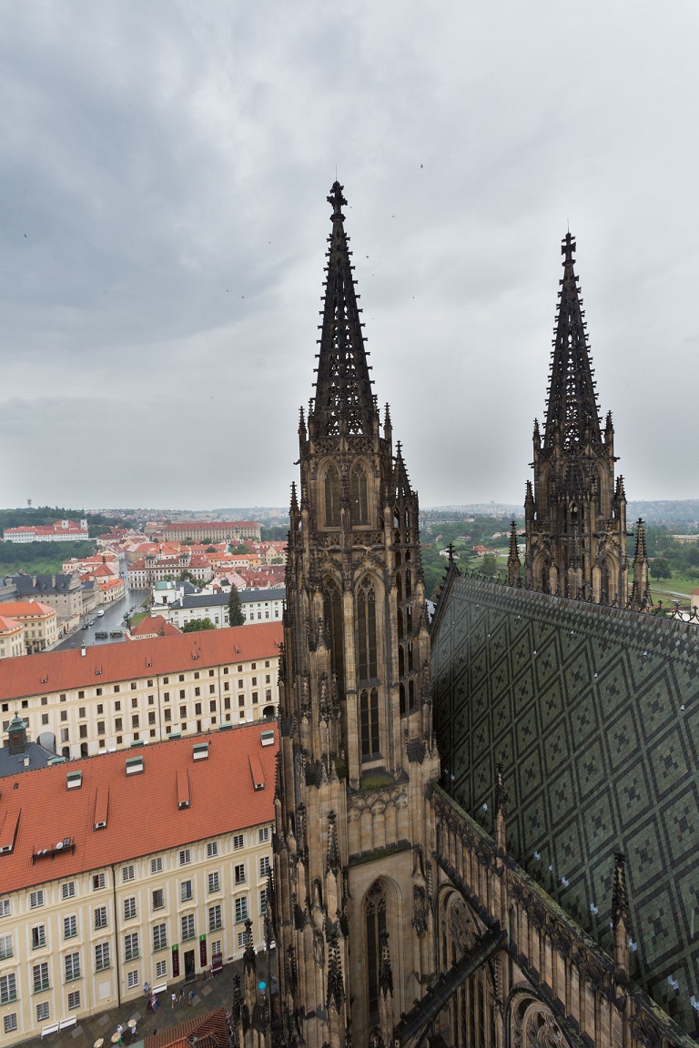 Från torn på St. Vitus Cathedral