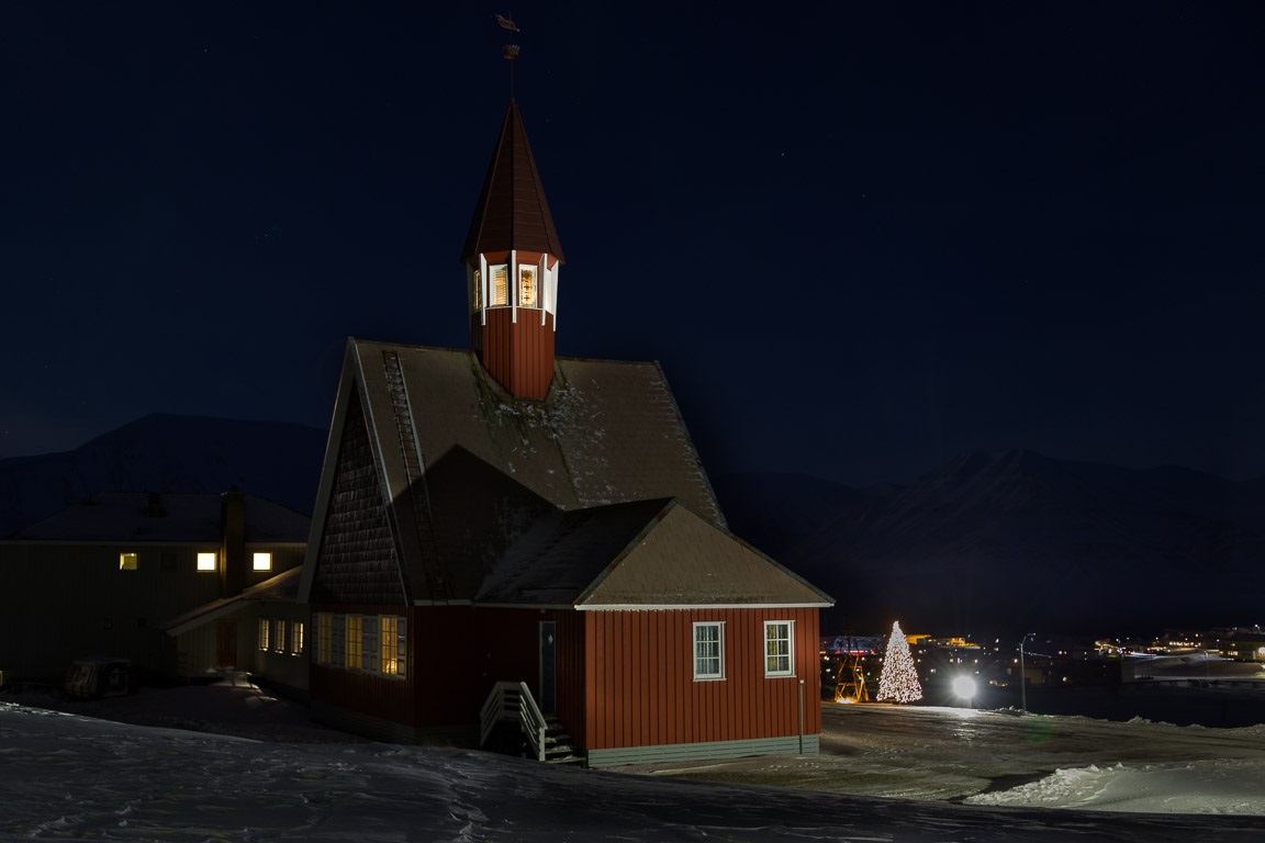 Svalbard Kirke