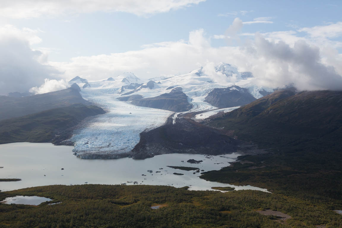 Glaciärsjön vid Hallo Glacier