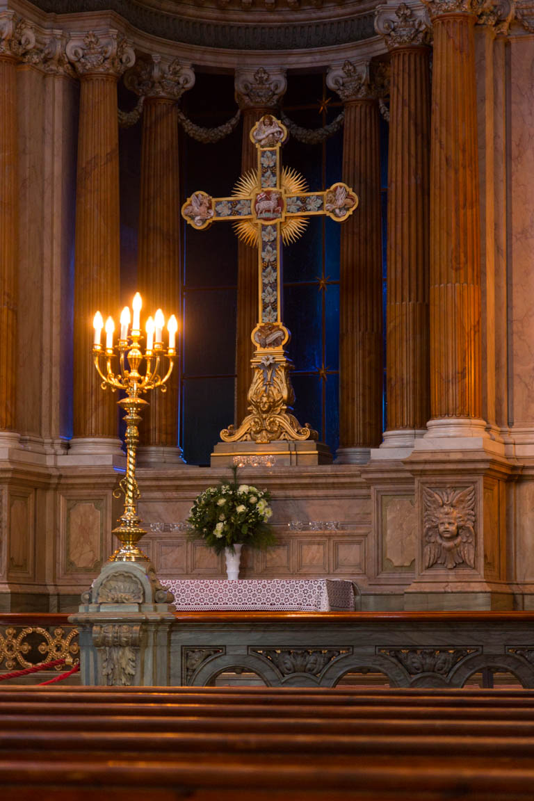 Kors i Fredriks kyrka/Marmorkyrkan