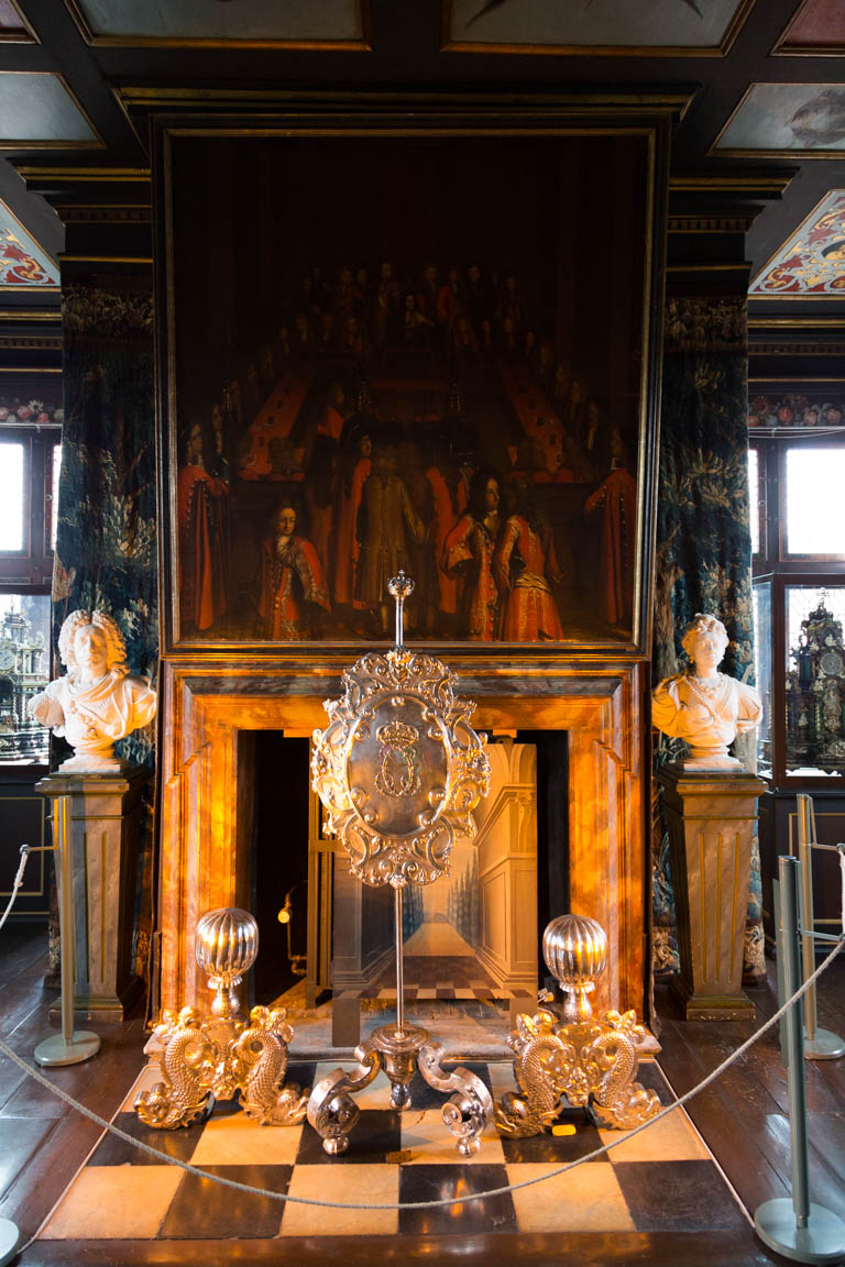 Eldstad och konst, Rosenborgs slott