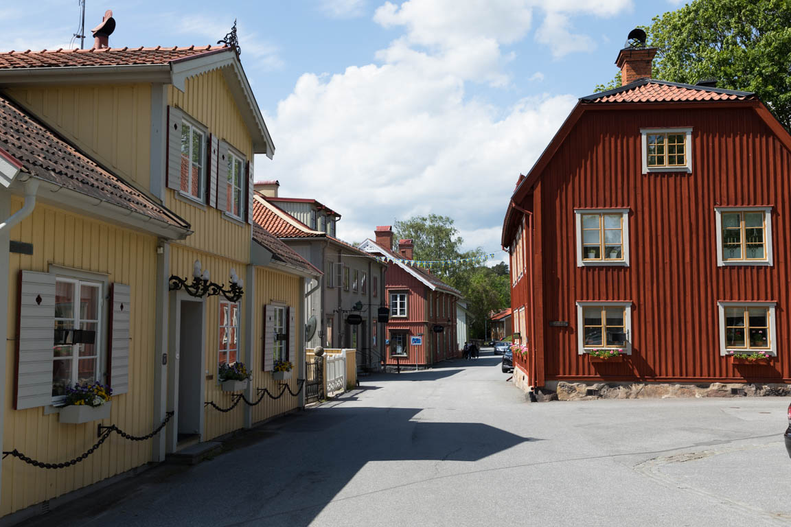 Stora gatan en bit från hetluften