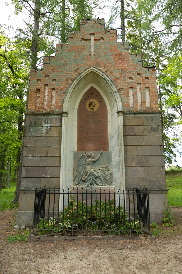 Axel von Fersens minnesmonument