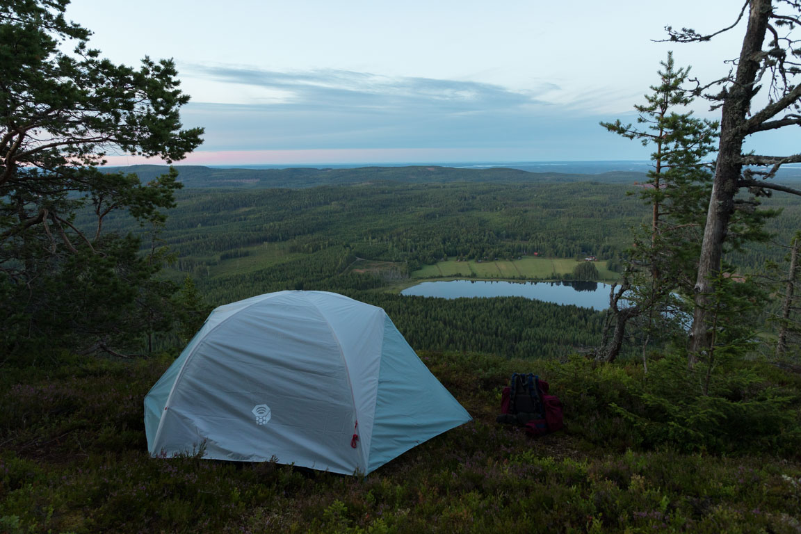 Natten närmar sig med skrämmande steg