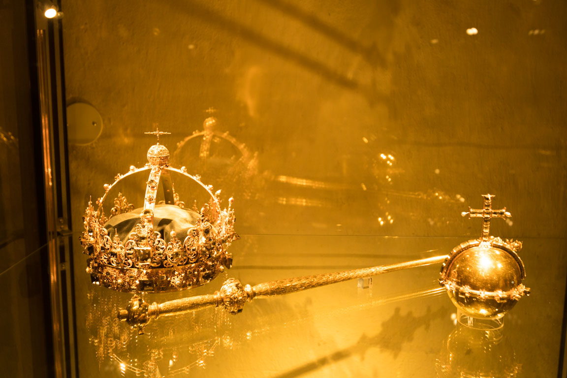 Karl IX:s krona, spira och riksäpple